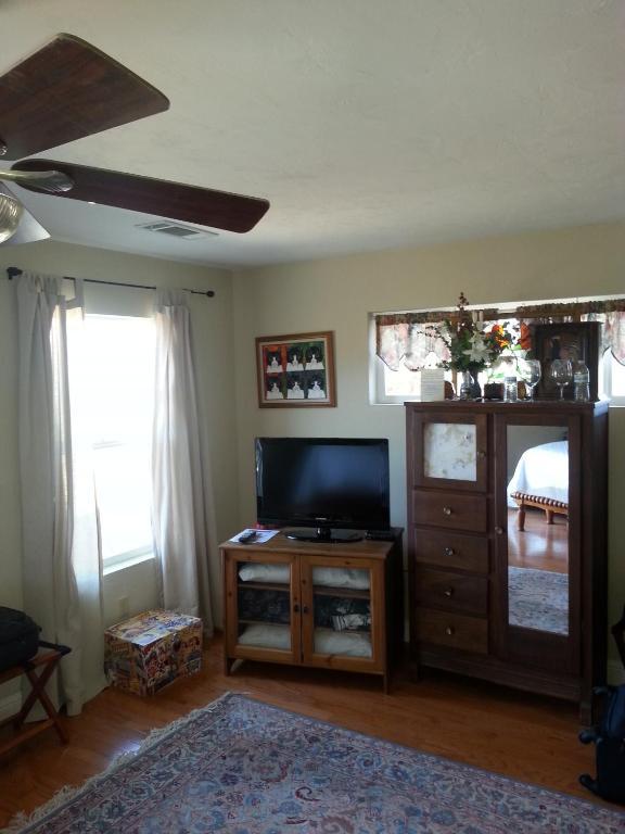 Yosemite Sierra View Bed & Breakfast Окхерст Номер фото