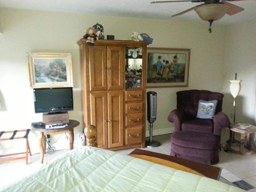 Yosemite Sierra View Bed & Breakfast Окхерст Номер фото